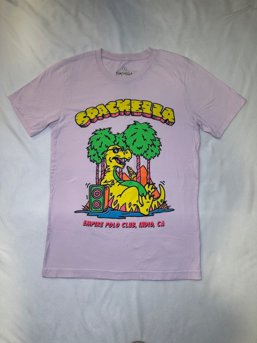 Coachella Pink Dinosaur Short Sleeve Graphic T-Shirt Size Small